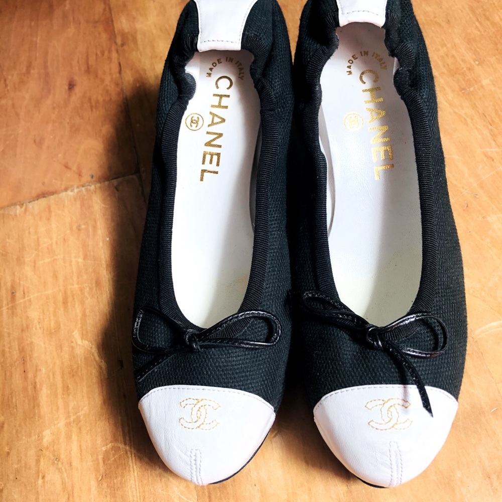 AUTHENTIC CHANEL CAP TOE WEDGE PLATFORM SHOES 36.5